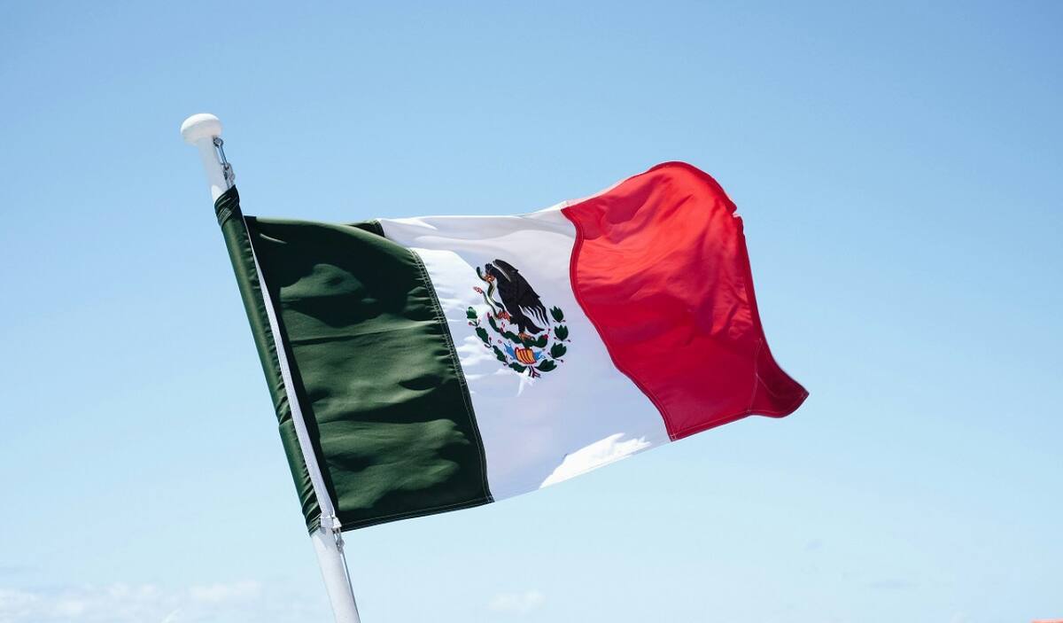 Bandera de México. Foto: Unsplash.