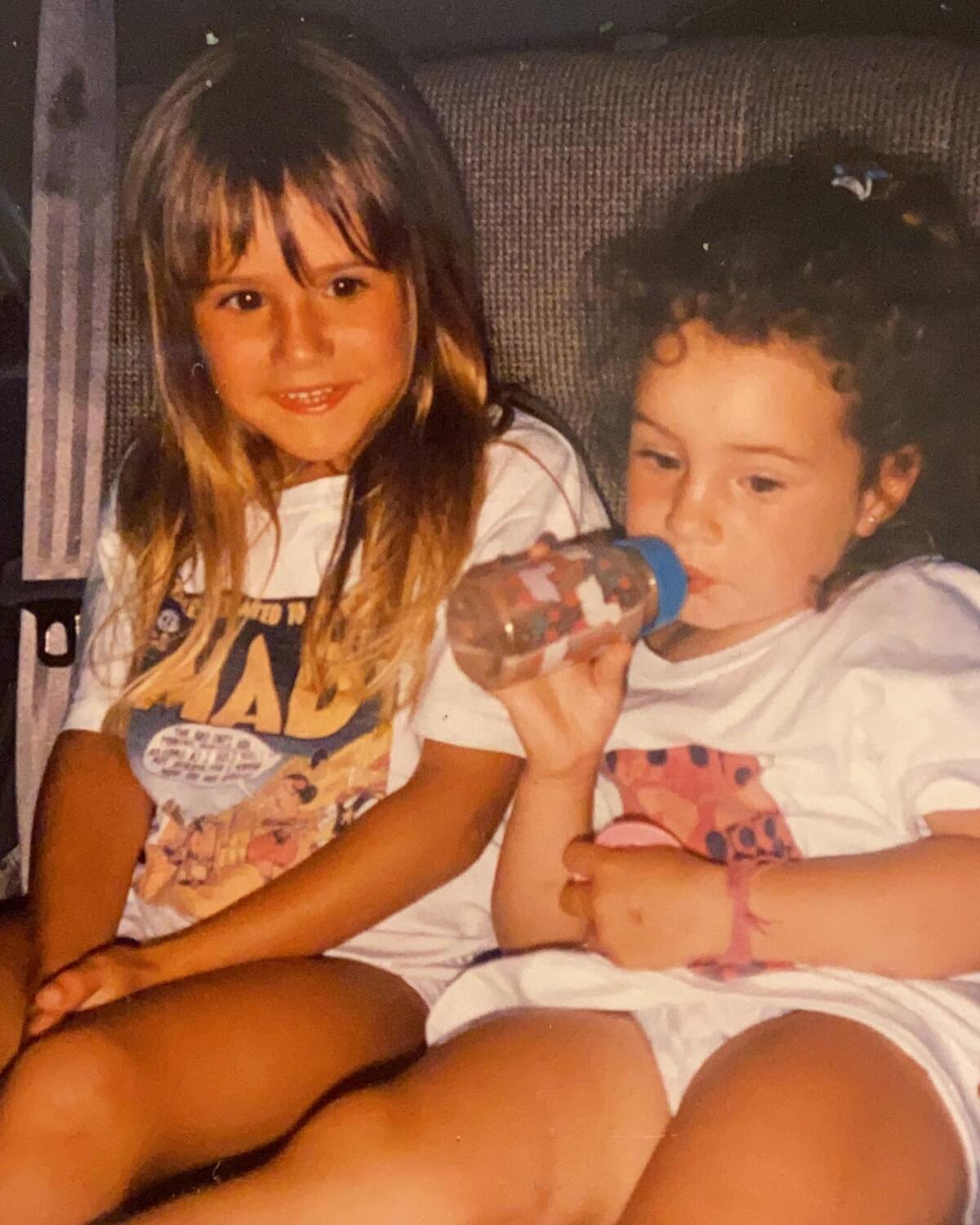 Mica y Cande Tinelli cuando eran pequeñas. Foto: Instagram.