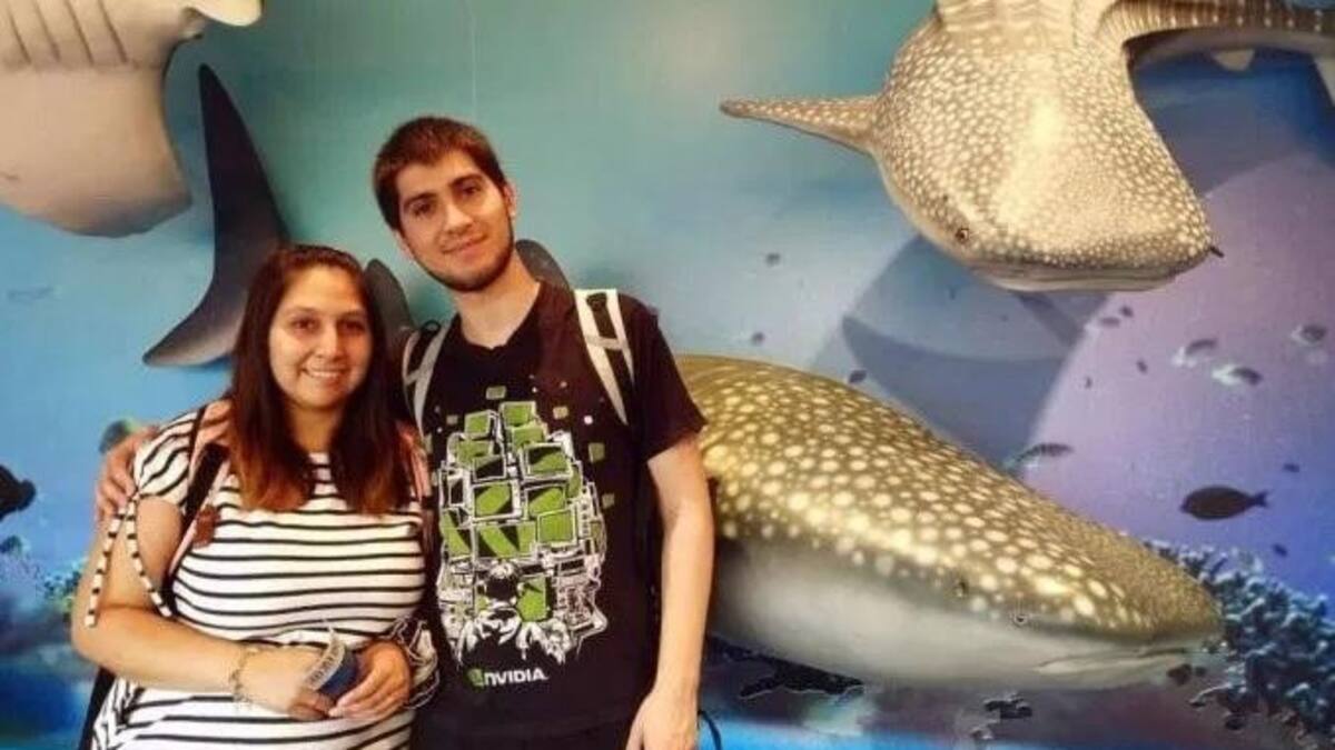 Micaela Durán y Alejandro Ybañez, padres de las trillizas gemelas