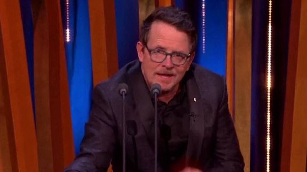 Momento emotivo: la conmovedora aparición de Michael J Fox en la entrega de los premios BAFTA