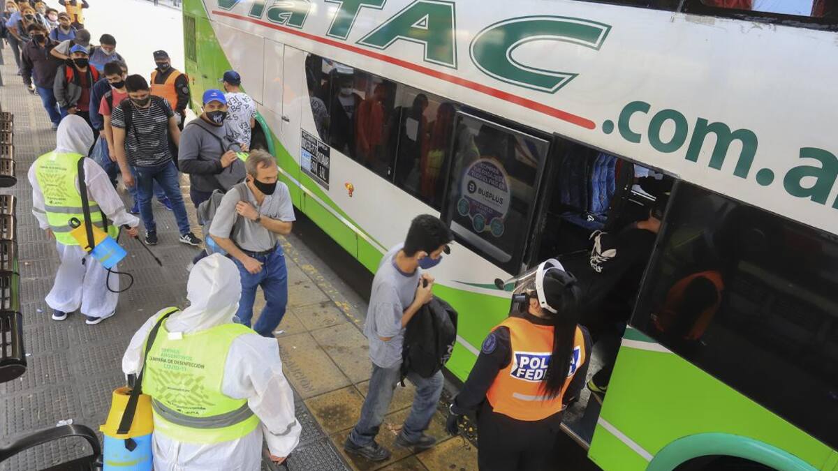 Micros, pasajeros, viajes, coronavirus, NA