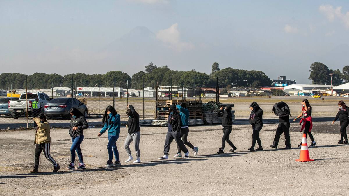 Migrantes deportados en Estados Unidos. Foto: EFE