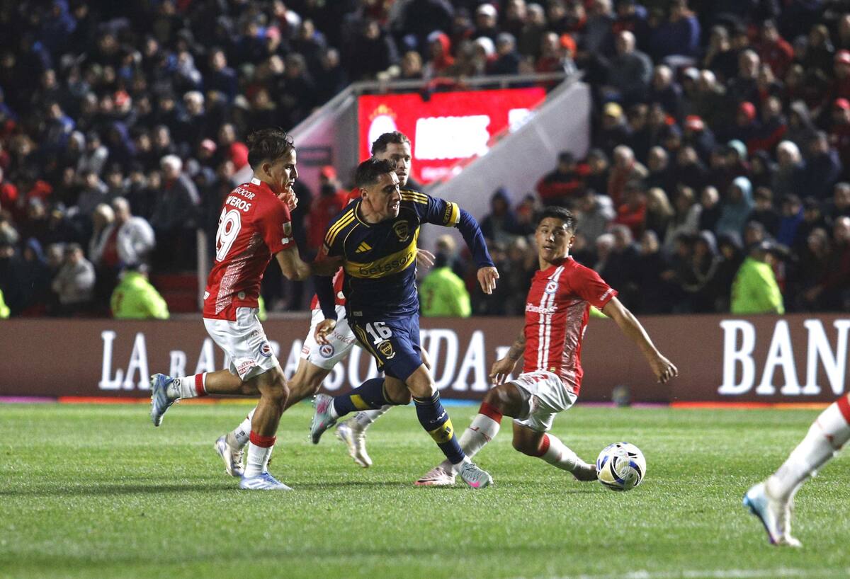 Miguel Merentiel; Boca ante Argentinos Juniors.