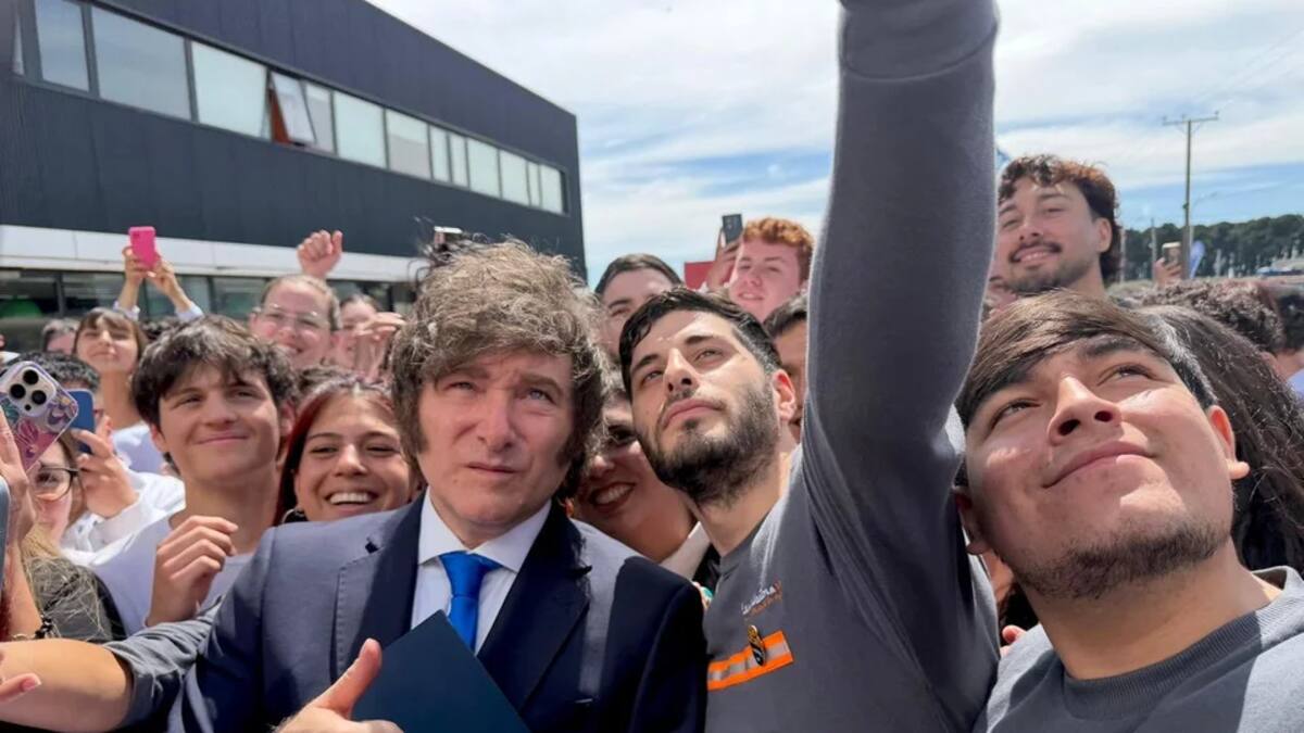 Milei anunció una “reforma laboral” para “dar previsibilidad a las empresas”.