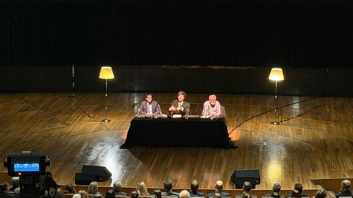 Javier Milei participó del debate sobre “Keynes y la Teoría General” en el Palacio Libertad: “Quiso ser un remedio pero fue peor que la enfermedad”