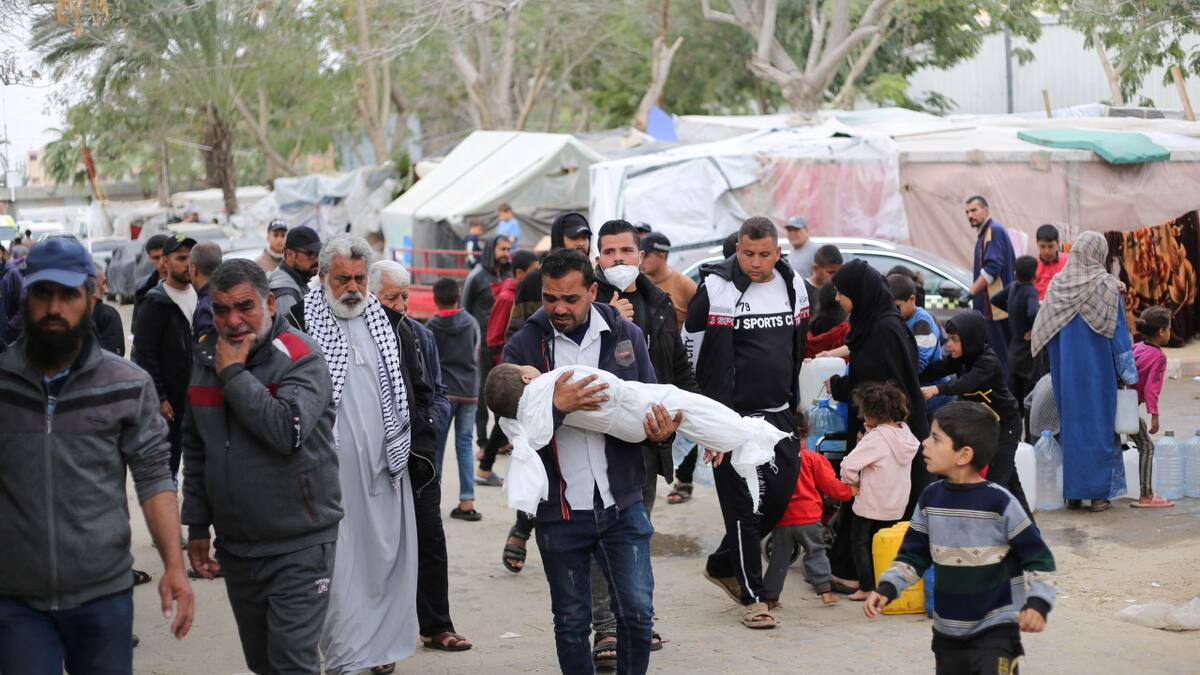 Miles de muertes tras los ataques aéreos de Israel en la Franja de Gaza. Foto: Reuters.