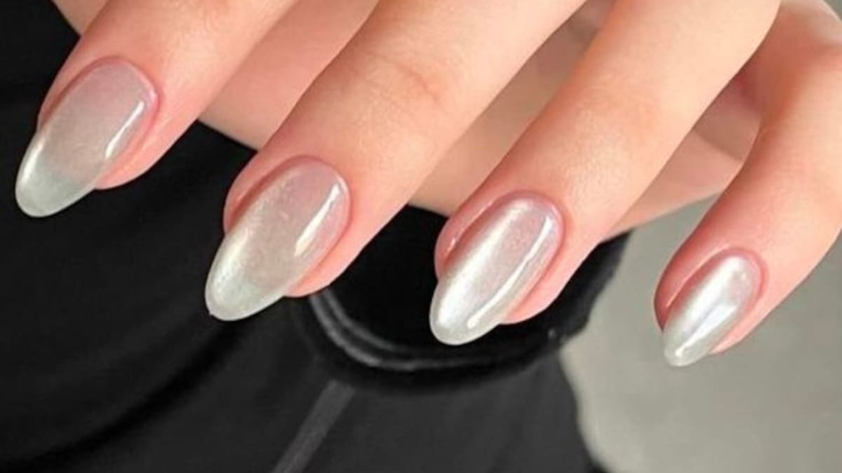 Milky nails, la tendencia de esta temporada 2026: cómo hacerlas sin ser una experta en manicuría