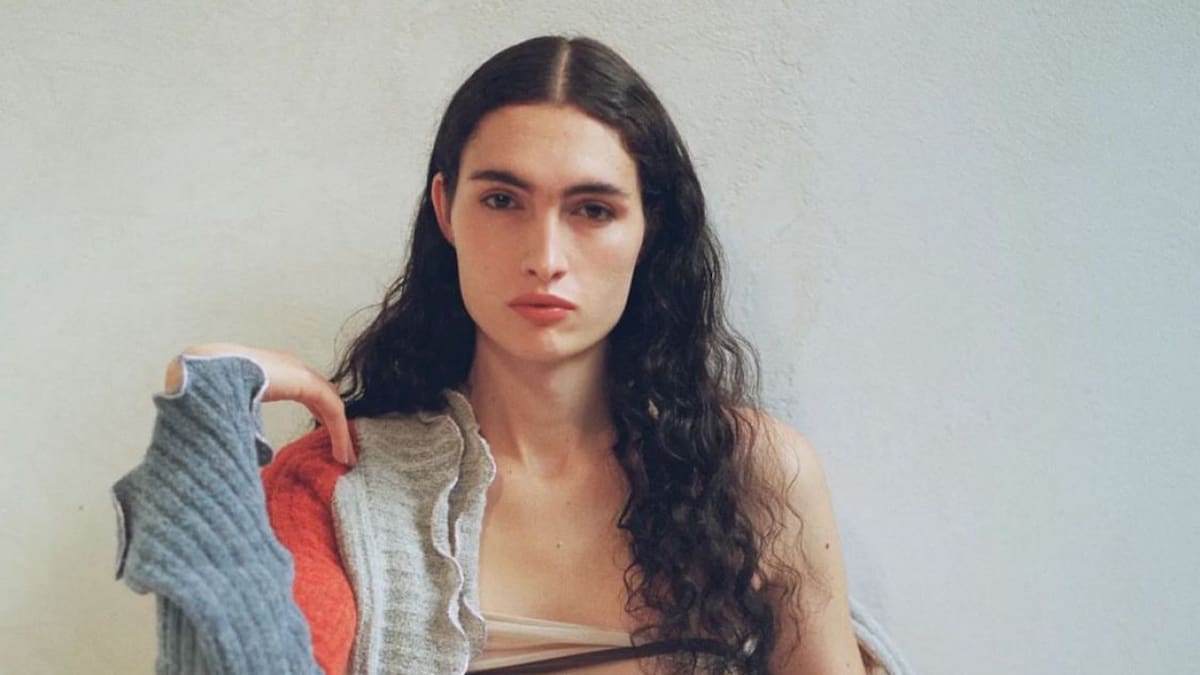 Mina Serrano, la actriz que interpreta a Cris Miró. Foto: Instagram