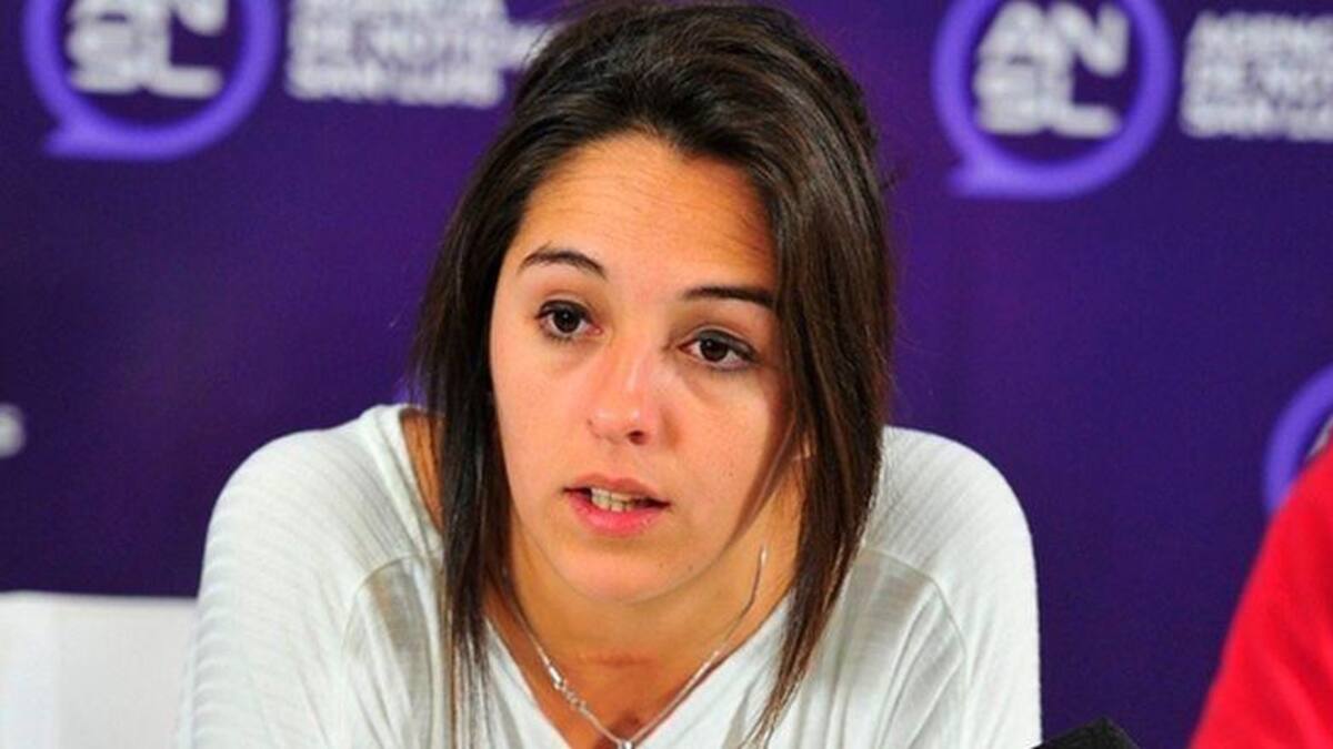 Ministra San Luis - Polémica