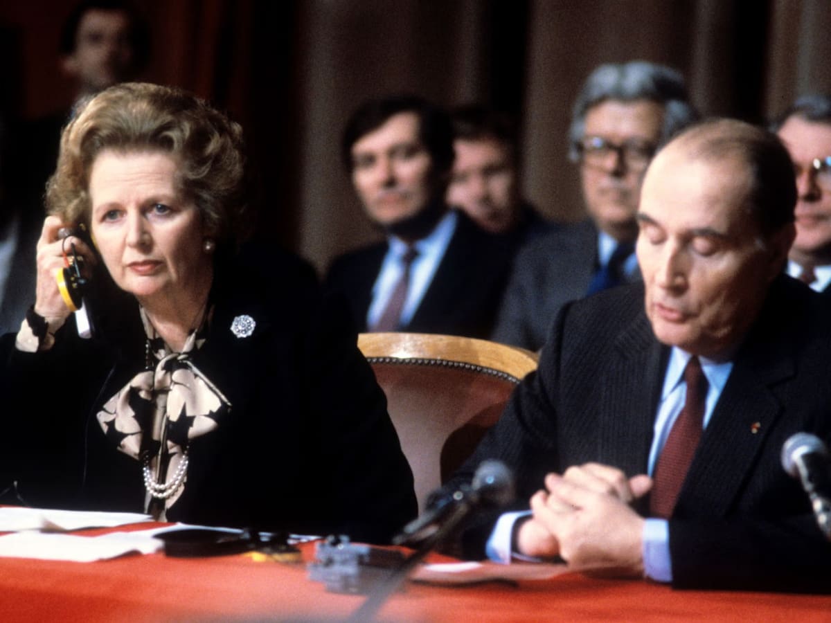 Mitterrand y Thatcher. Foto: The Independent