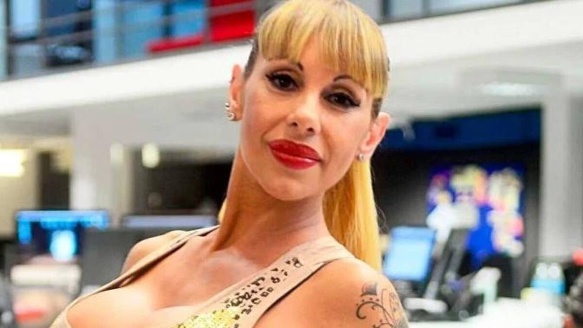 Mónica Farro, chica hot