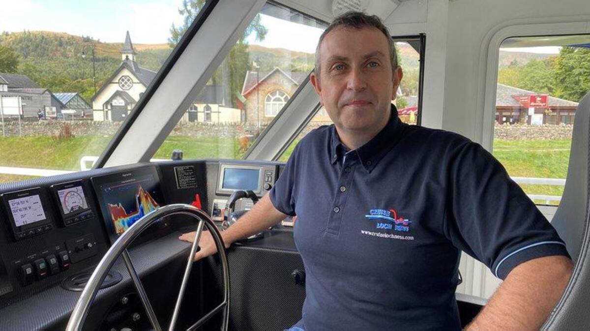 “Cazador” del monstruo del Lago Ness presentó nuevas fotos para probar que existe