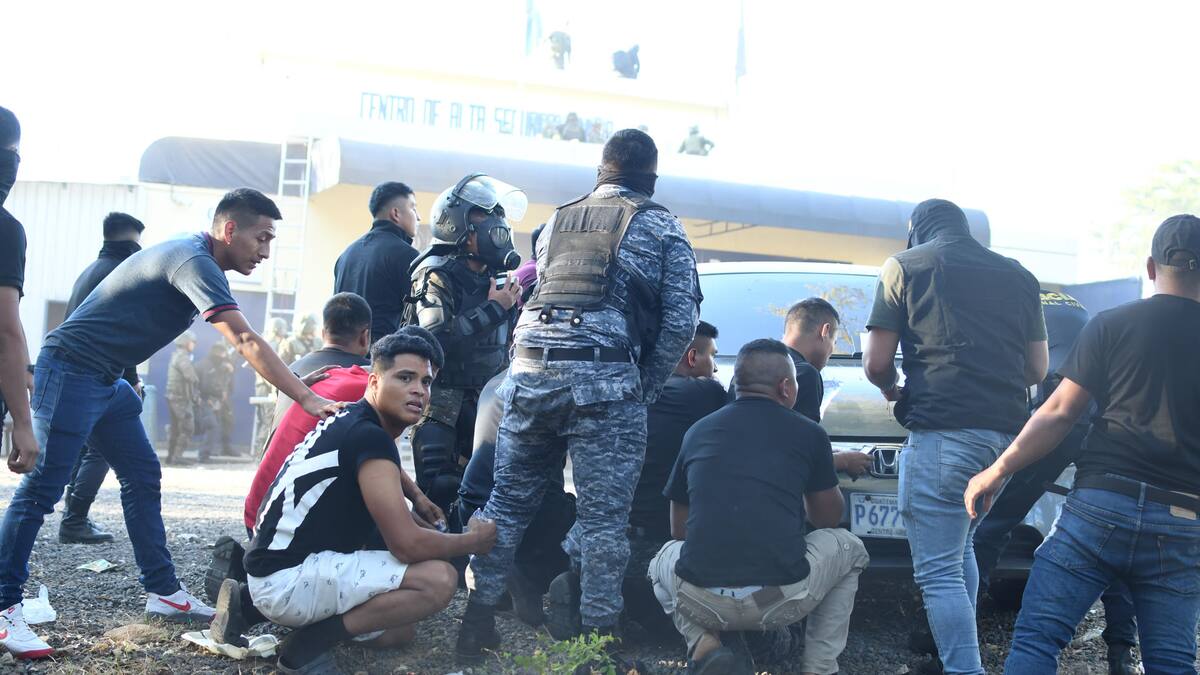 Estado de sitio en Guatemala: la medida fue tomada tras el asesinato de 8 policías en un motín de cárceles