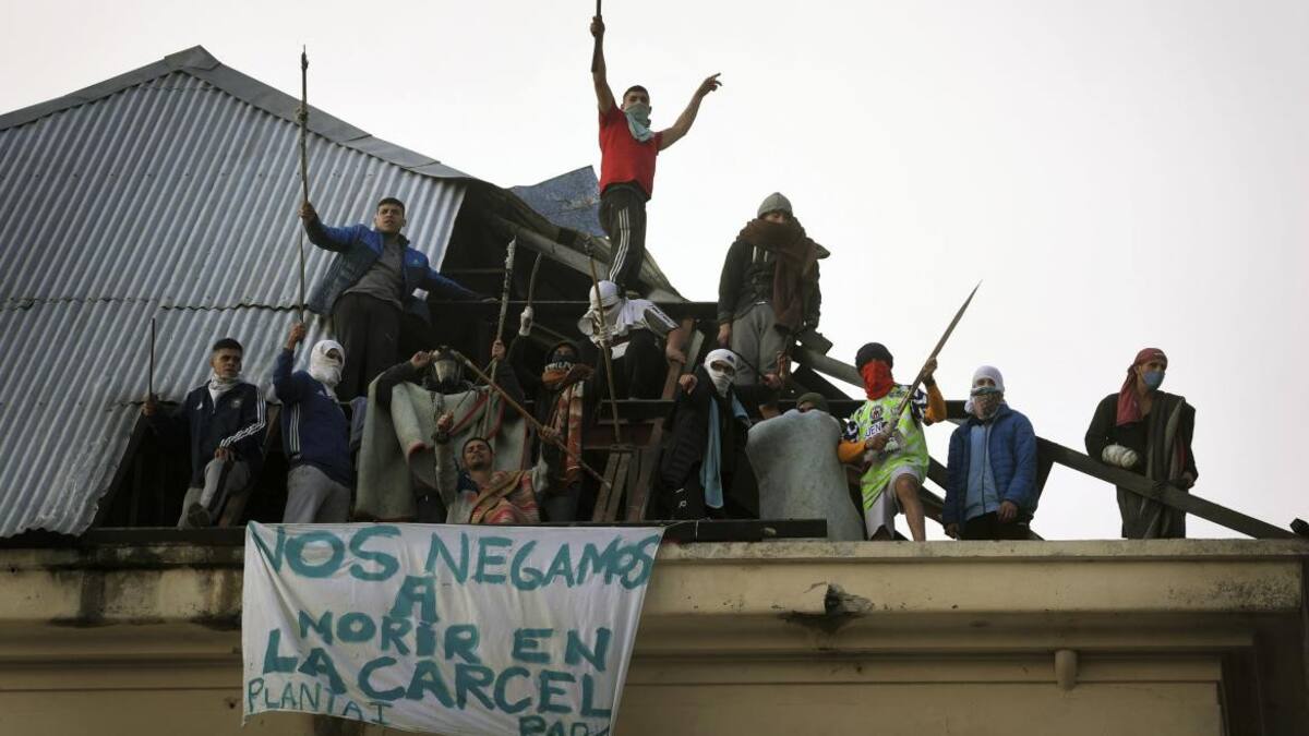 Motín en Penal de Devoto por pedido de excarcelaciones, NA