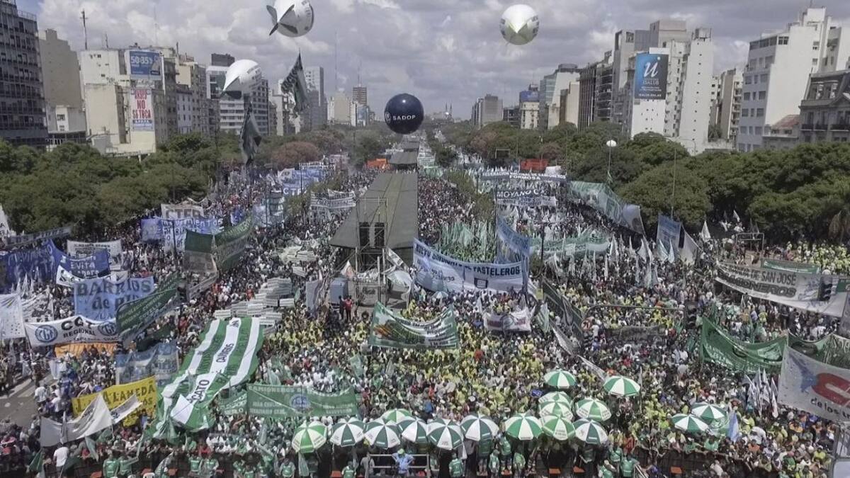 Movilización de Camioneros - #21F (NA)