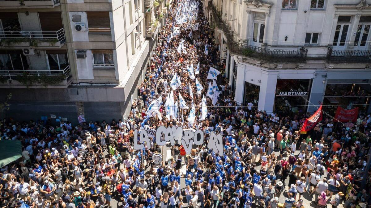 Movilización por el paro general