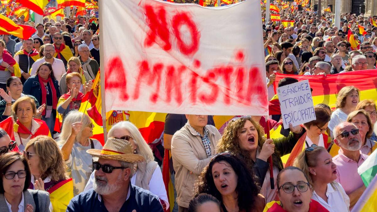 Movilizaciones en España contra Sánchez y la amnistía de independentistas catalanes. Foto: EFE