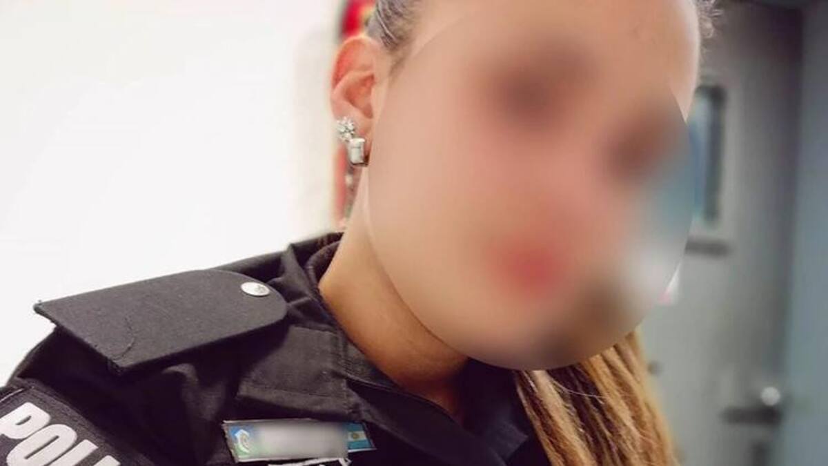Mujer policía violada por compañeros, violencia de género