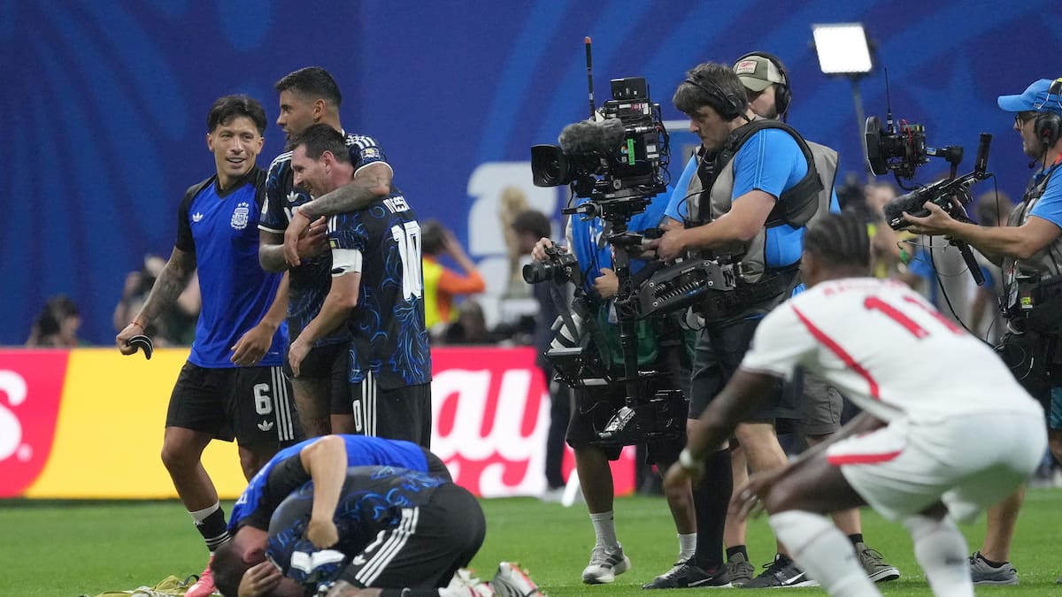 Un reconocido influencer colombiano, rendido ante Messi y la Selección argentina: “Hay que mirar y aprender”