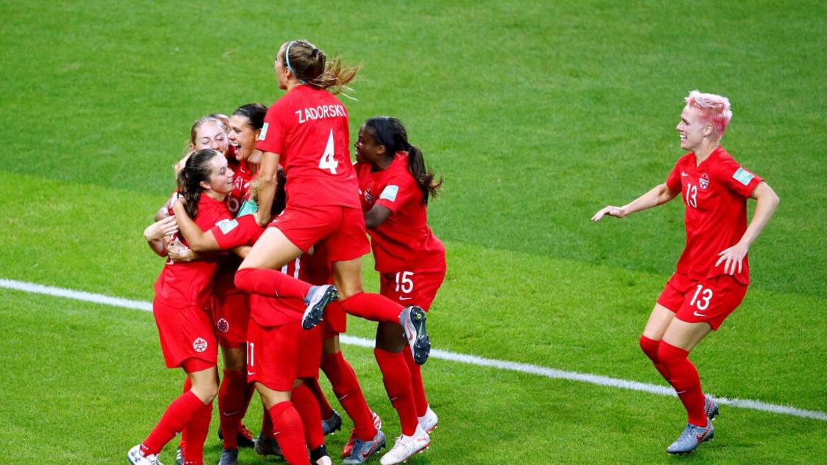 Mundial Femenino 2019: Festejo de Canadá ante Nueva Zelanda (Reuters)
