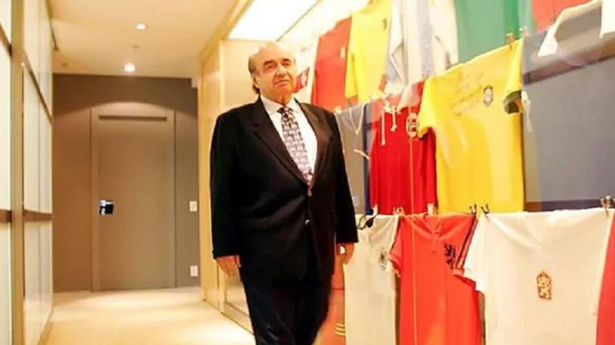 Murió Juan Figer, el empresario que llevó a Maradona al Nápoles