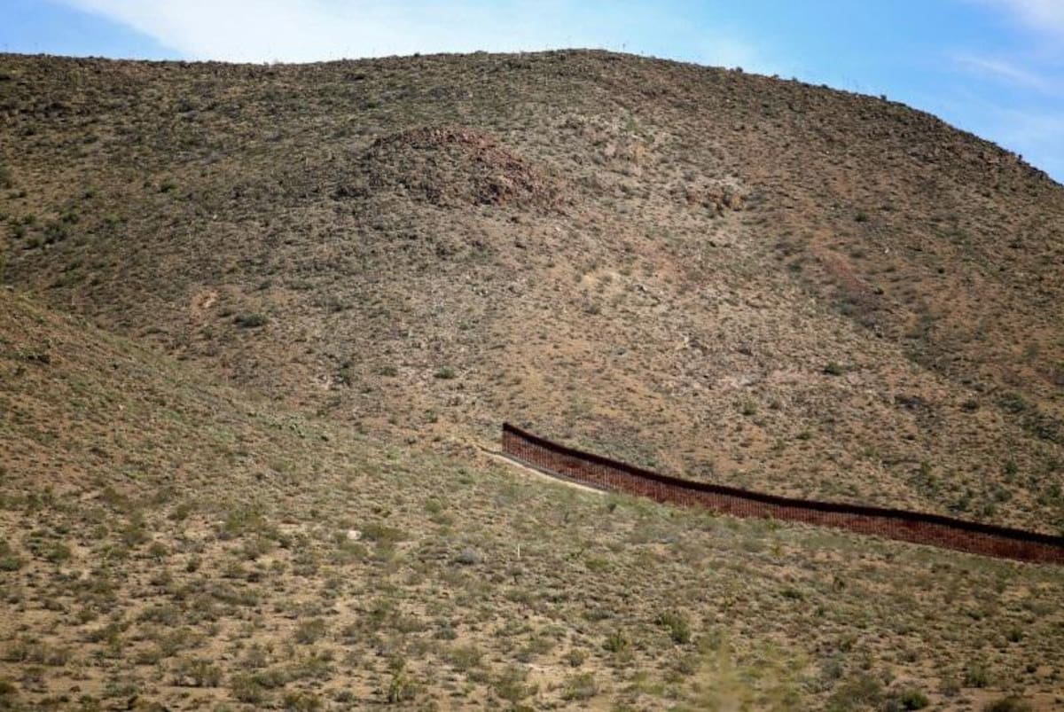 Muro de EE.UU. con México