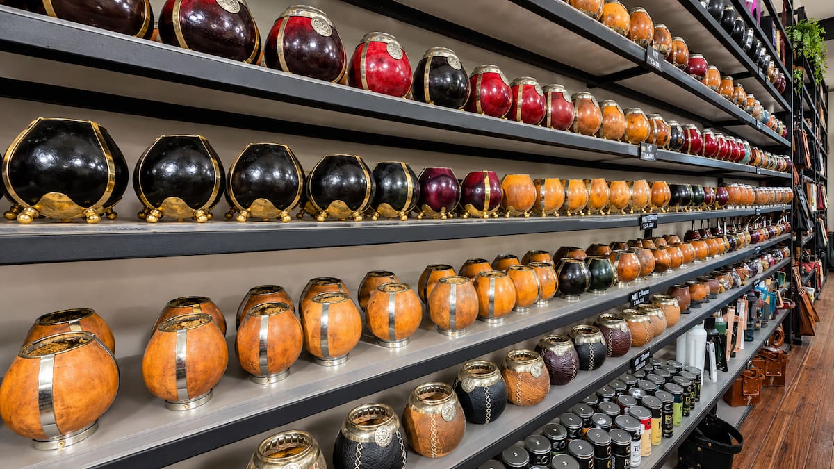 Museo del Mate: qué comprar desde $3.500 en el “kilómetro cero” del mate con guía completa de termos, bombillas y yerbas