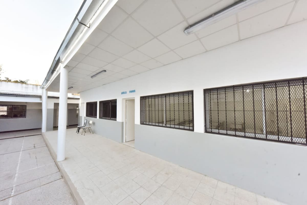 Nardini y Kicillof inauguraron nuevas aulas en una escuela de Los Polvorines.