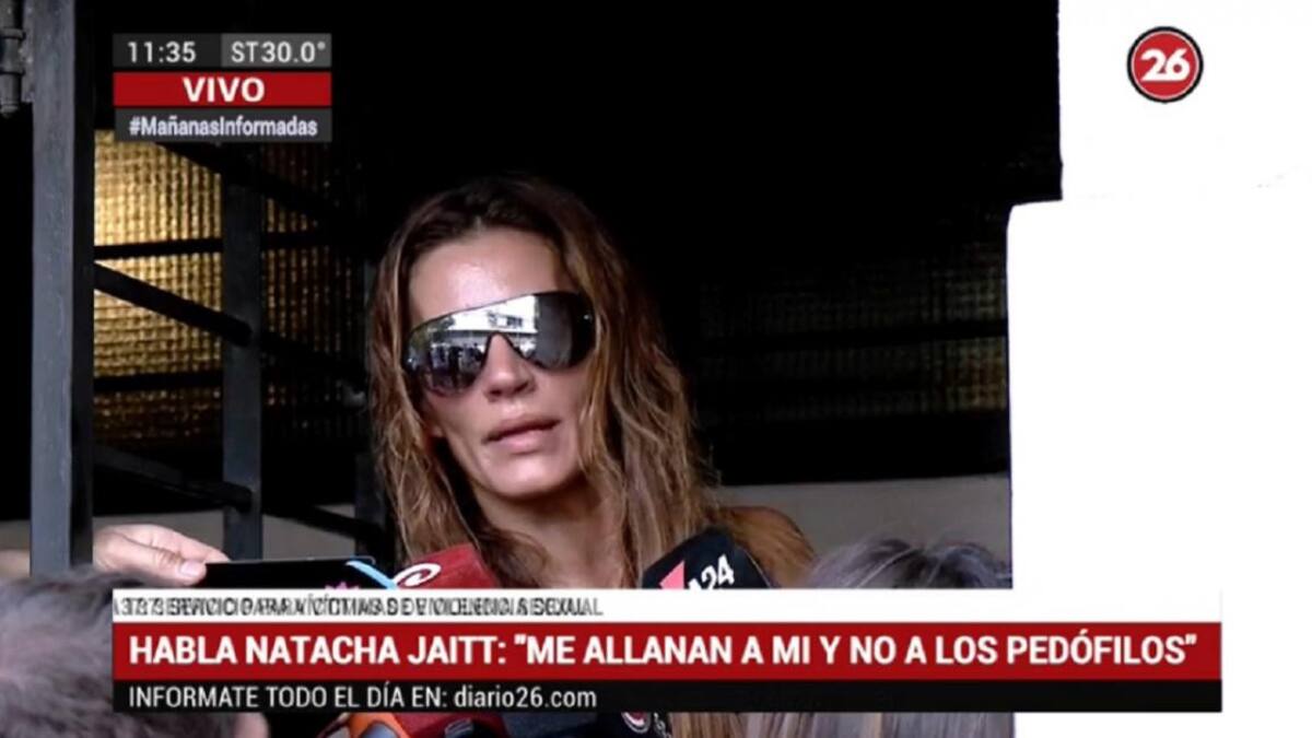 Natacha Jaitt tras allanamiento de su casa - denuncia de pedofilia (Canal 26)