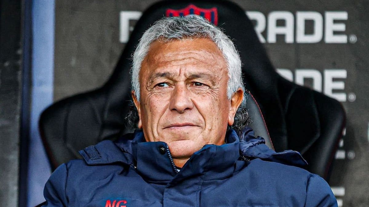 Tras solo dos meses en el cargo, San Lorenzo anunció la salida de Pipo Gorosito: los posibles candidatos para sucederlo