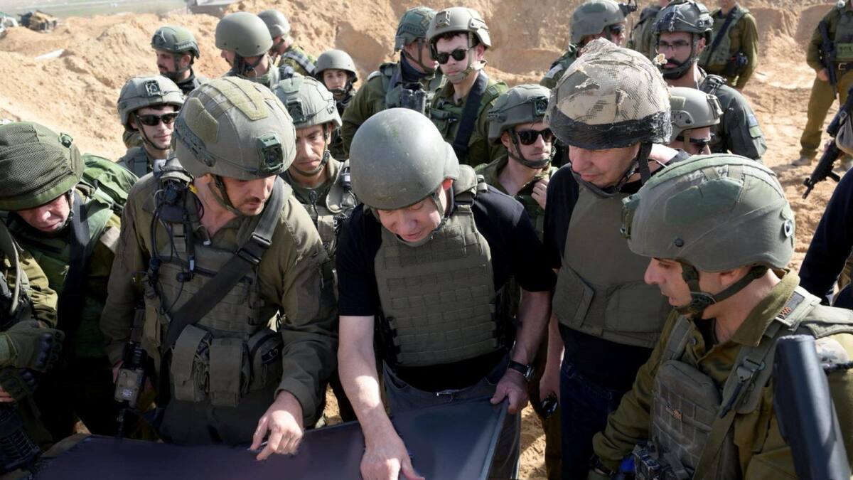 Benjamín Netanyahu en la Franja de Gaza. Foto: Reuters.