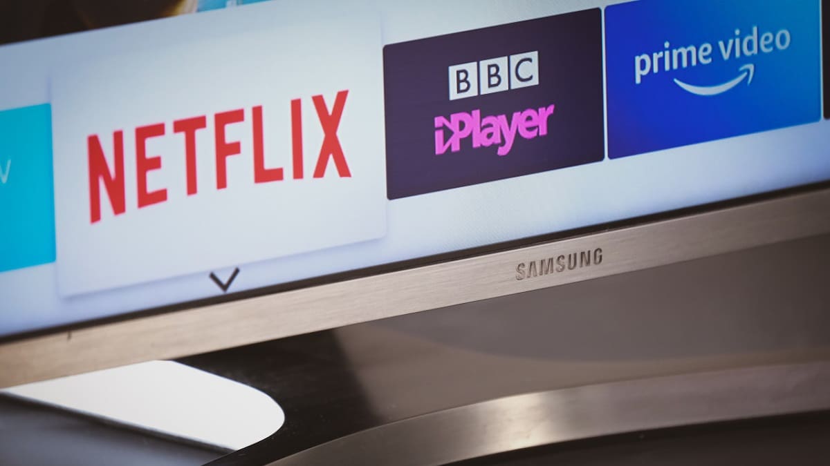 Netflix, BBC y Amazon Prime Video. Foto: Unsplash.
