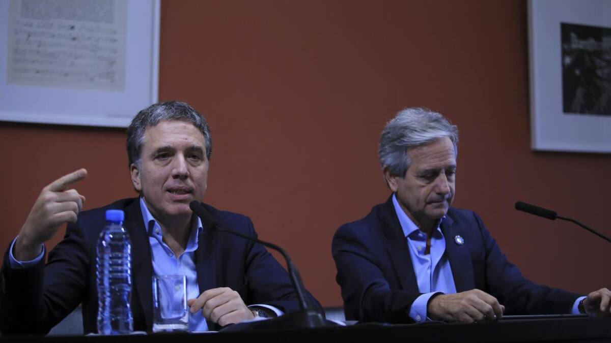 Nicolás Dujovne e Andrés Ibarra en Hacienda, NA