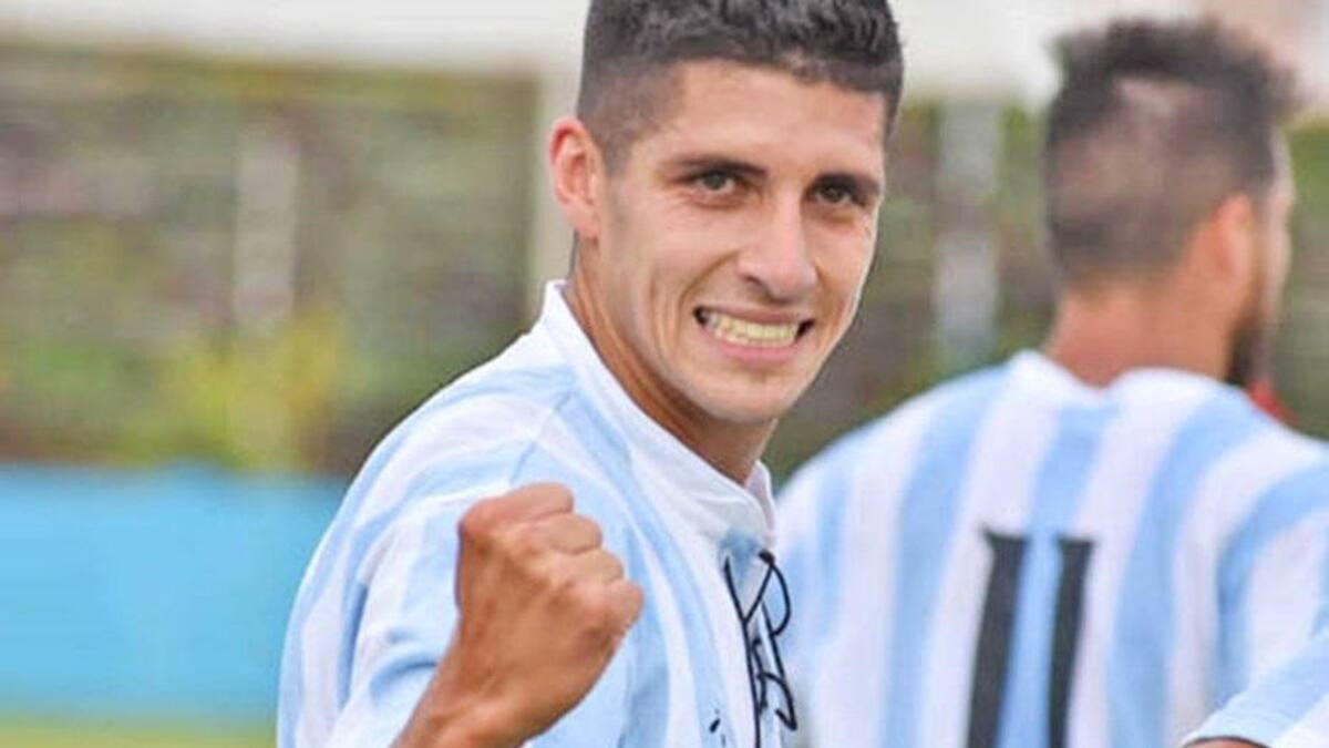 Nicolás Monserrat, defensor de Argentino de Quilmes