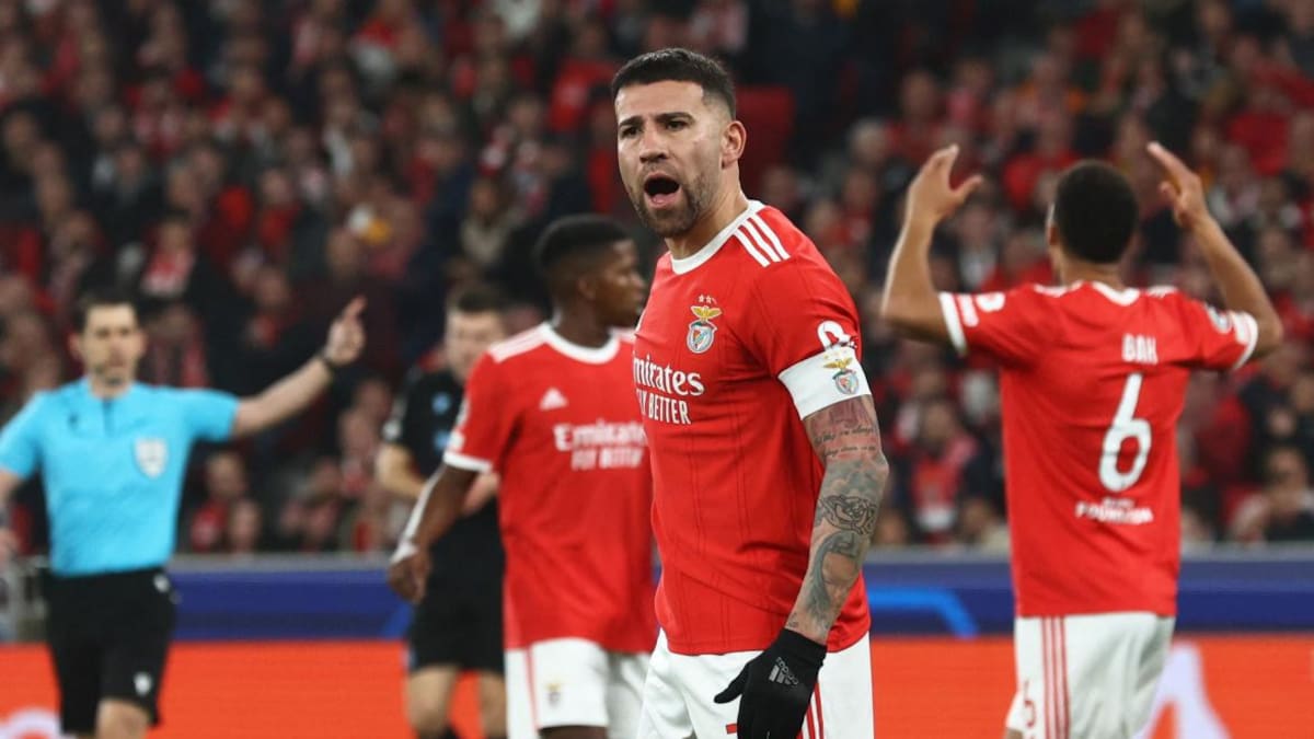Nicolás Otamendi. Foto: Reuters.