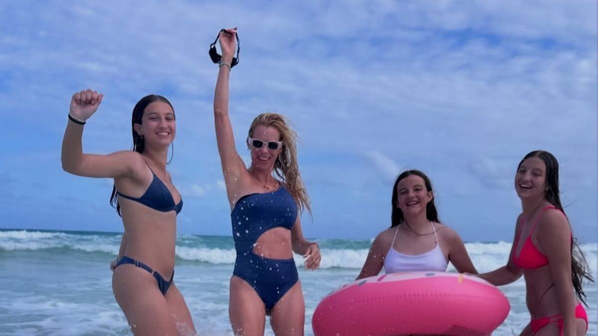 Nicole Neumann de vacaciones con su familia. Foto: @nikitaneumannoficial