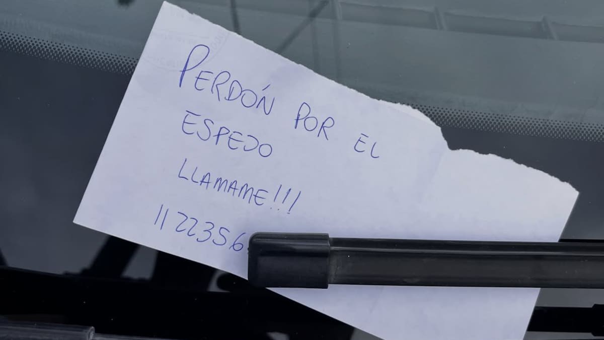 Cómo es la nueva estafa virtual: te rompen el vidrio del auto, te roban los datos personales y acceden a tus cuentas bancarias