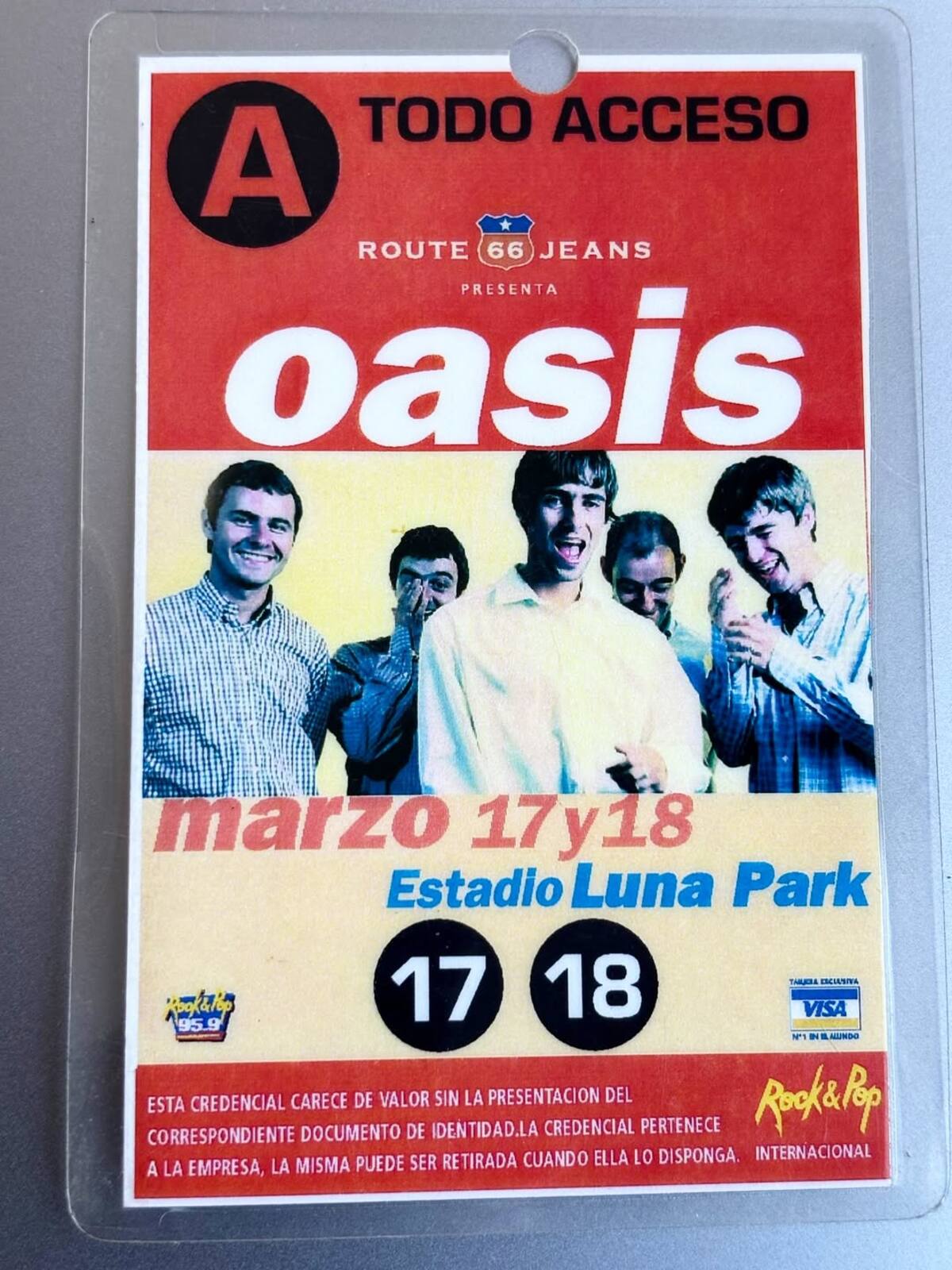 Oasis en su primera visita a Argentina, en 1998.