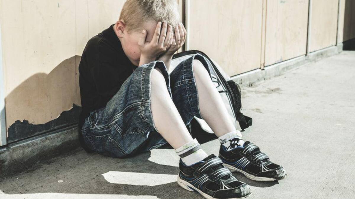 Obligaba a su hijo a tener relaciones - Inglaterra