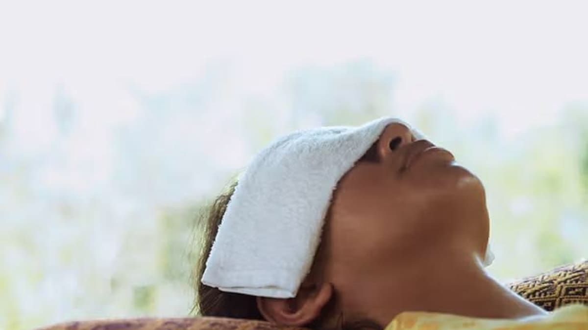 El truco más infalible para disminuir las ojeras sin maquillaje: el método natural que recomiendan los especialistas