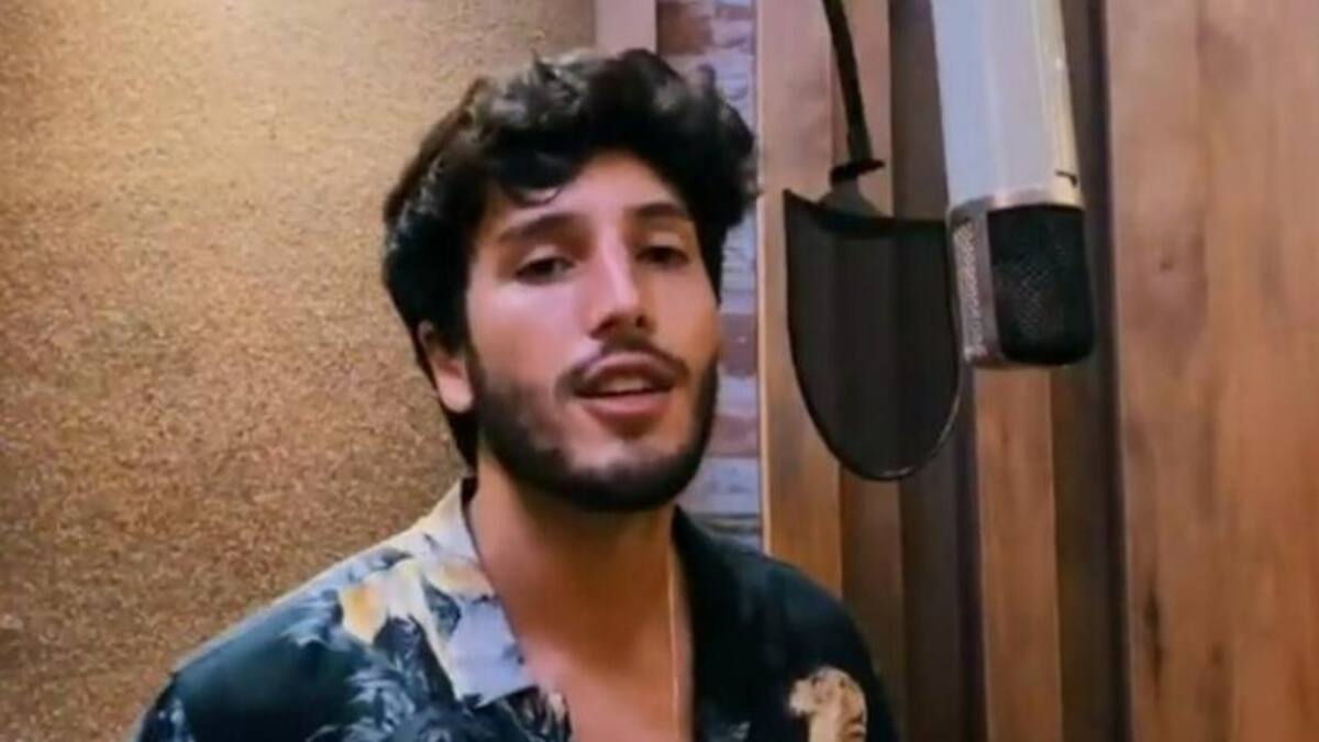 "One World: Together at Home”, Sebastián Yatra