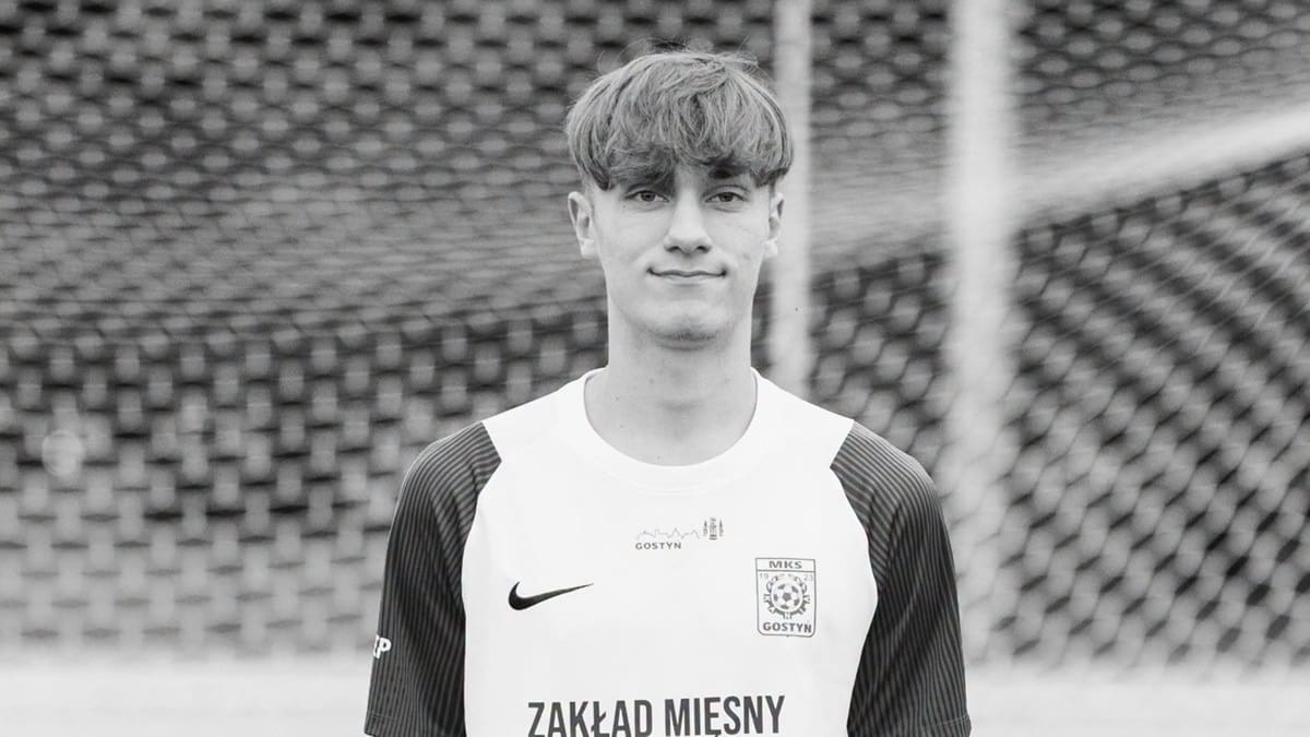 Conmoción en Polonia: murió un futbolista de 20 años tras un insólito accidente con un ciervo en una ruta