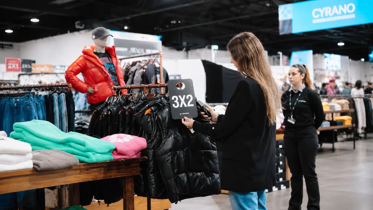 Outlets en Buenos Aires: cómo elegir la ropa adecuada, acertar con los talles y no caer en falsas ofertas