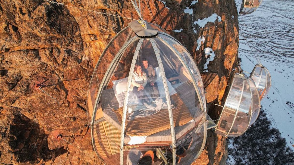 ¿Dormirías en un hotel colgante a 250 metros de altura?: así es Ovo Patagonia, el lugar ideal para las almas aventureras