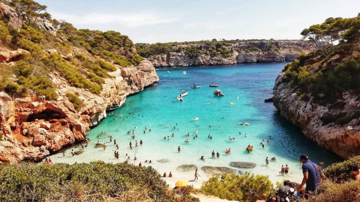 Las Islas Baleares se abren al turismo: llegan 10.000 alemanes en un plan de recuperación