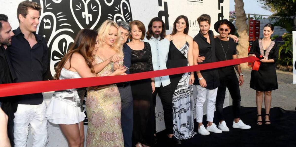 Pamela Anderson - Marbella - Costa del Sol - Gtres