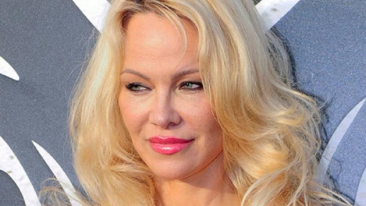 Pamela Anderson - Marbella - Costa del Sol - Gtres