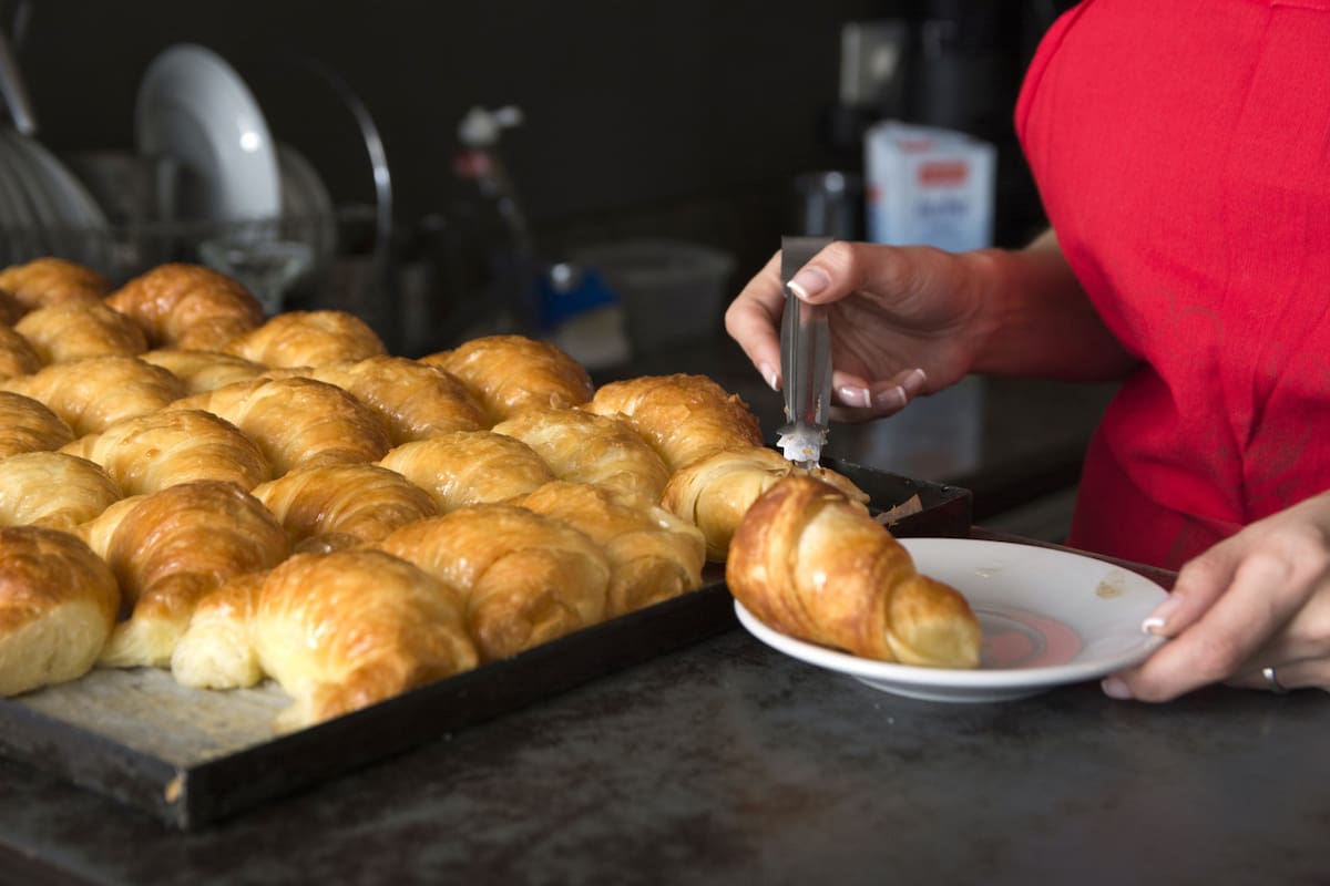 Panadería, facturas. Foto: Freepik.