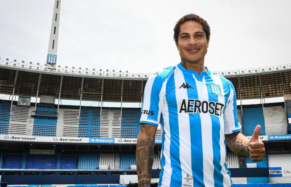 Paolo Guerrero; Racing. Foto: NA.