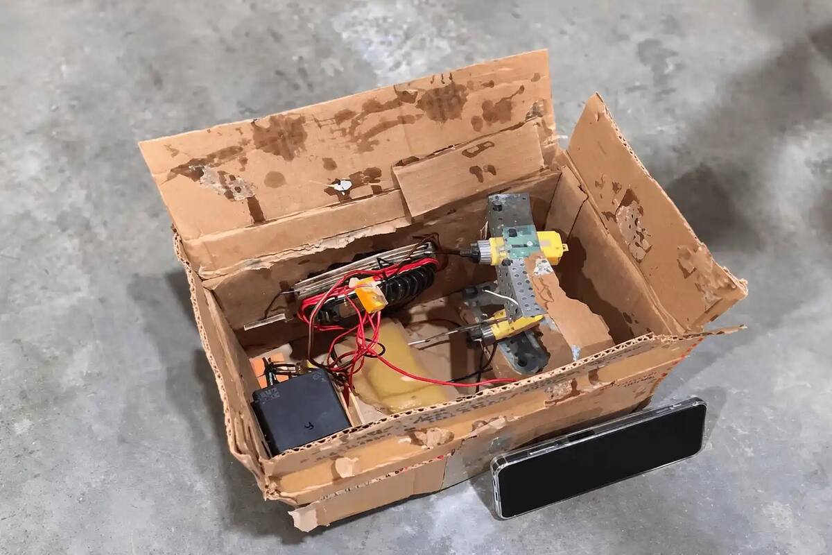 Paquete sospechoso encontrado en depósito de Mercado Libre en Villa Celina.